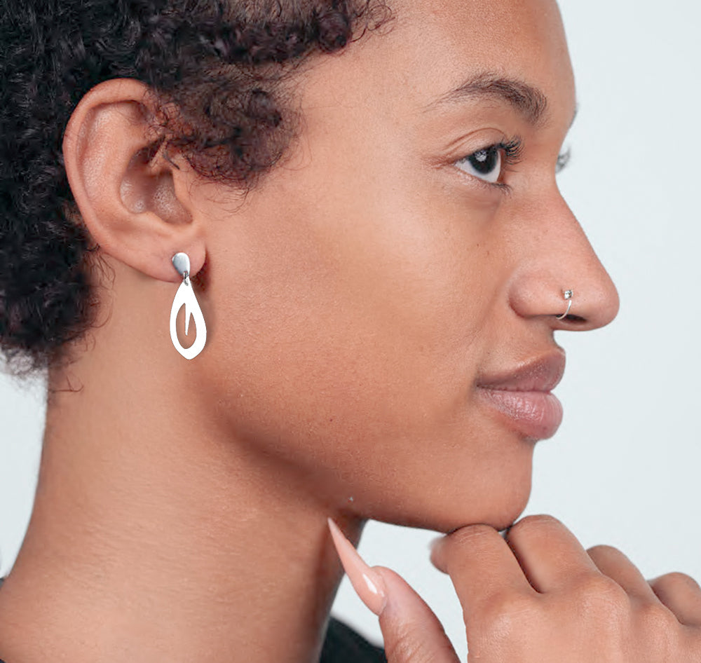 Annemiek Earrings handcrafted in White Verdasil® | Verdari - Designed for Motion | Performance Jewelry |  KADEN & KAI®