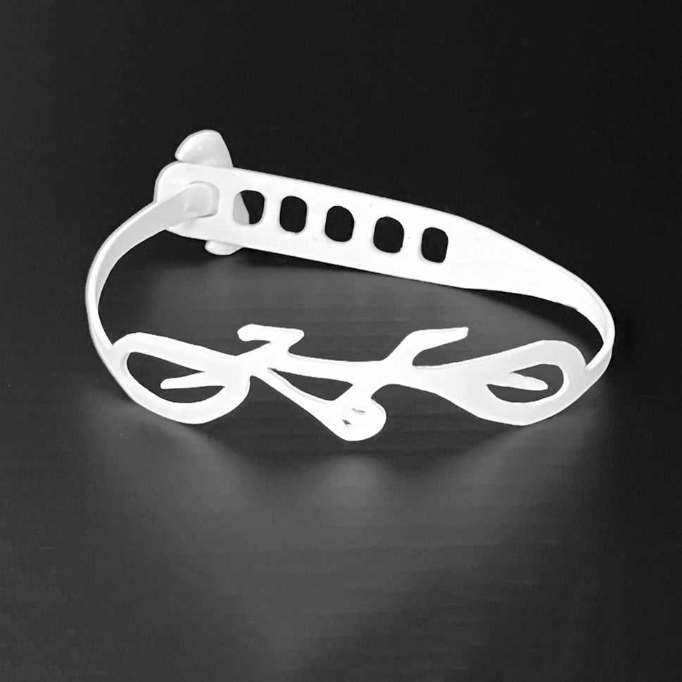 Annemiek Bracelet handcrafted in White Verdasil® | Verdari - Designed for Motion | Performance Jewelry |  KADEN & KAI®