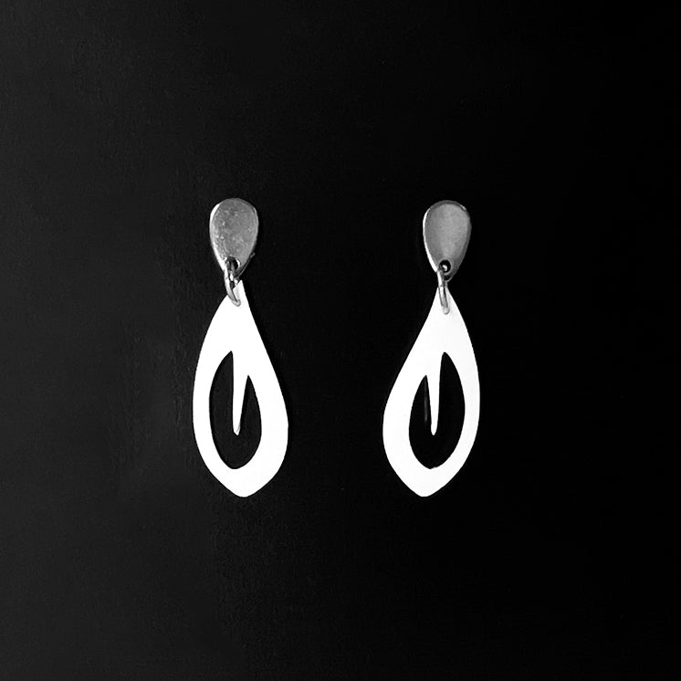 Annemiek Earrings handcrafted in White Verdasil® | Verdari - Designed for Motion | Performance Jewelry |  KADEN & KAI®