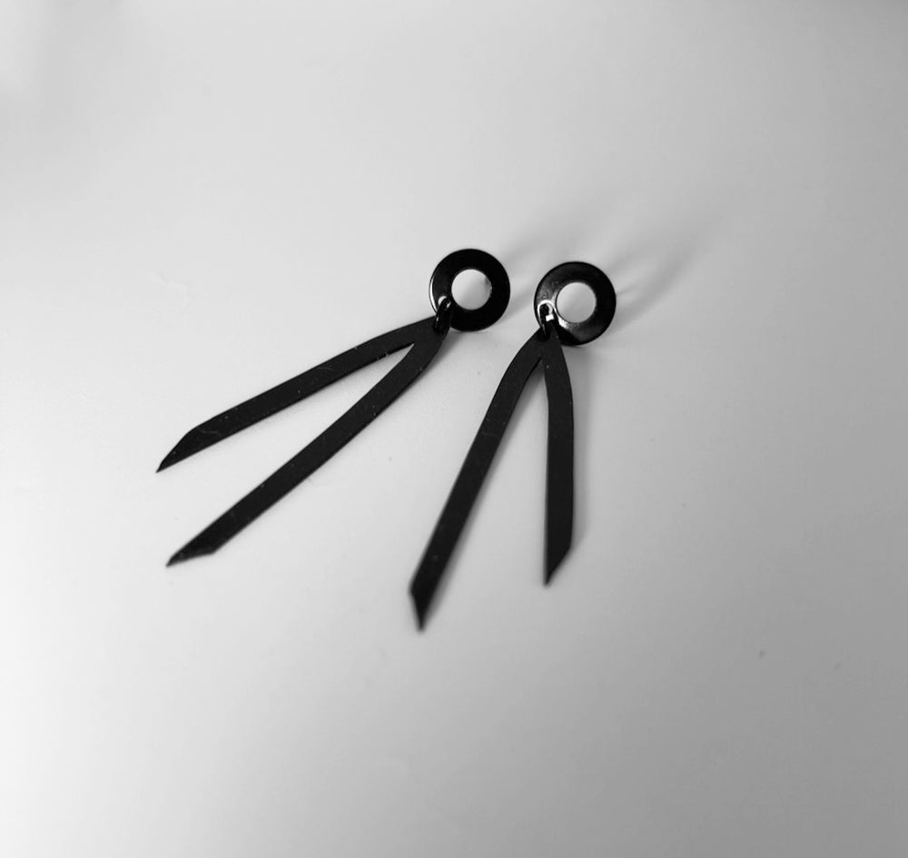 Artemis Earrings Handcrafted with Black Verdasil® | Verdari Performance Jewelry | KADEN & KAI®