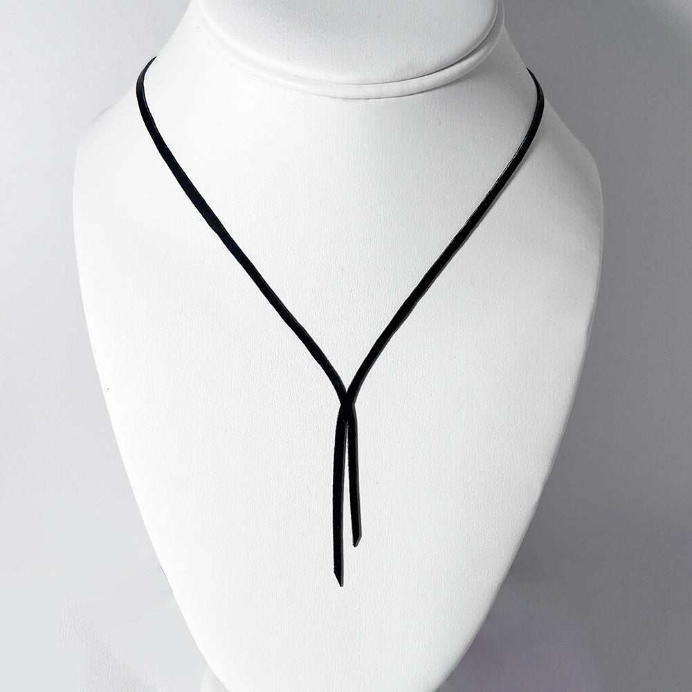 Astra Lariat Necklace handcrafted in Black Verdasil®| Verdari - Designed for Motion | Sustainable Fashion Jewelry |  KADEN & KAI®