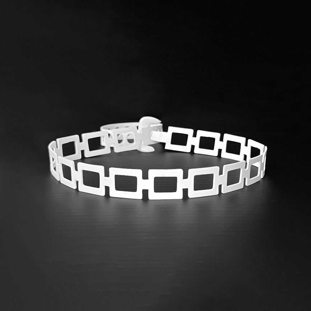 Chain Reaction Choker handcrafted in White Verdasil® | Verdalure - Designs That Elevate | Sustainable Fashion Jewelry |  KADEN & KAI®