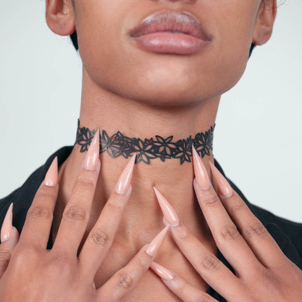 Daisy Choker handcrafted in Black Verdasil® | Verdalure - Designs That Elevate | Sustainable Fashion Jewelry |  KADEN & KAI®