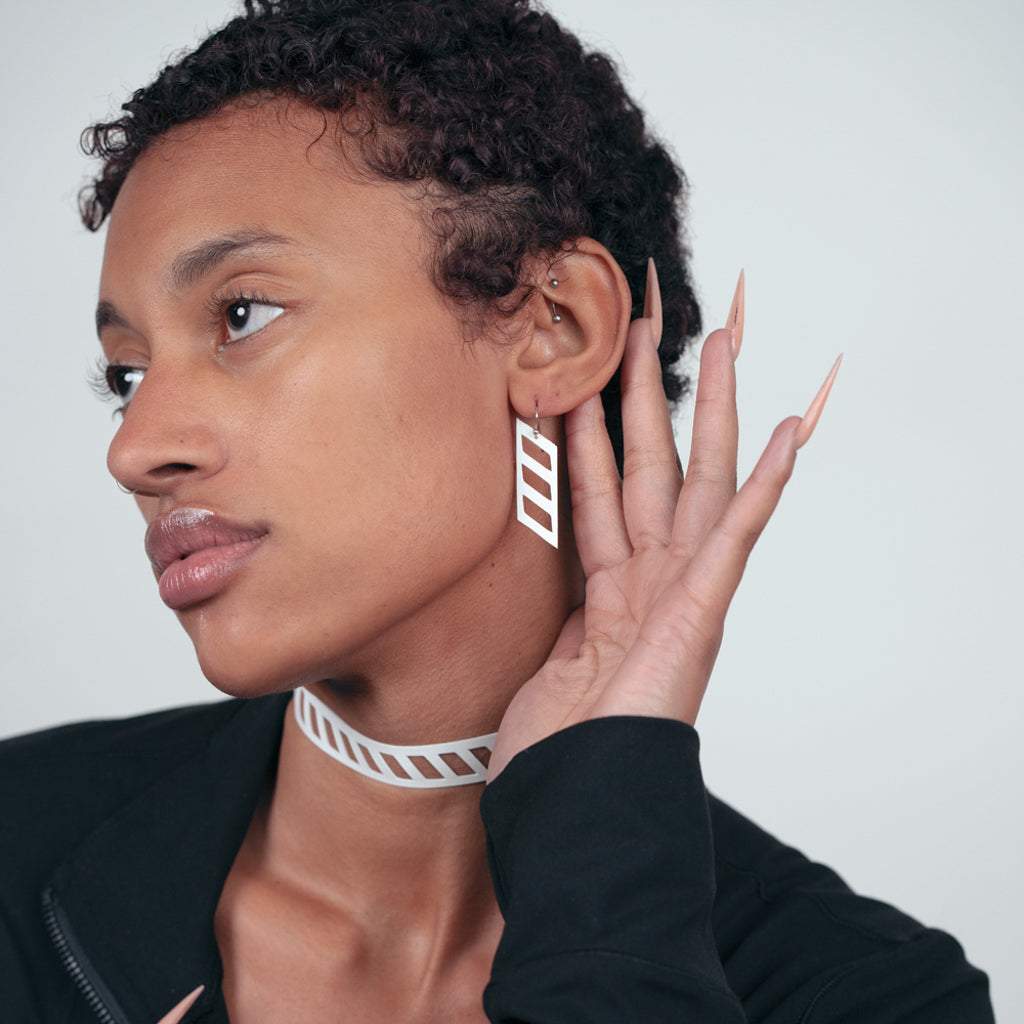 Diver Down Choker and Earrings handcrafted in White Verdasil® | Verdari - Designed for Motion | Performance Jewelry |  KADEN & KAI®