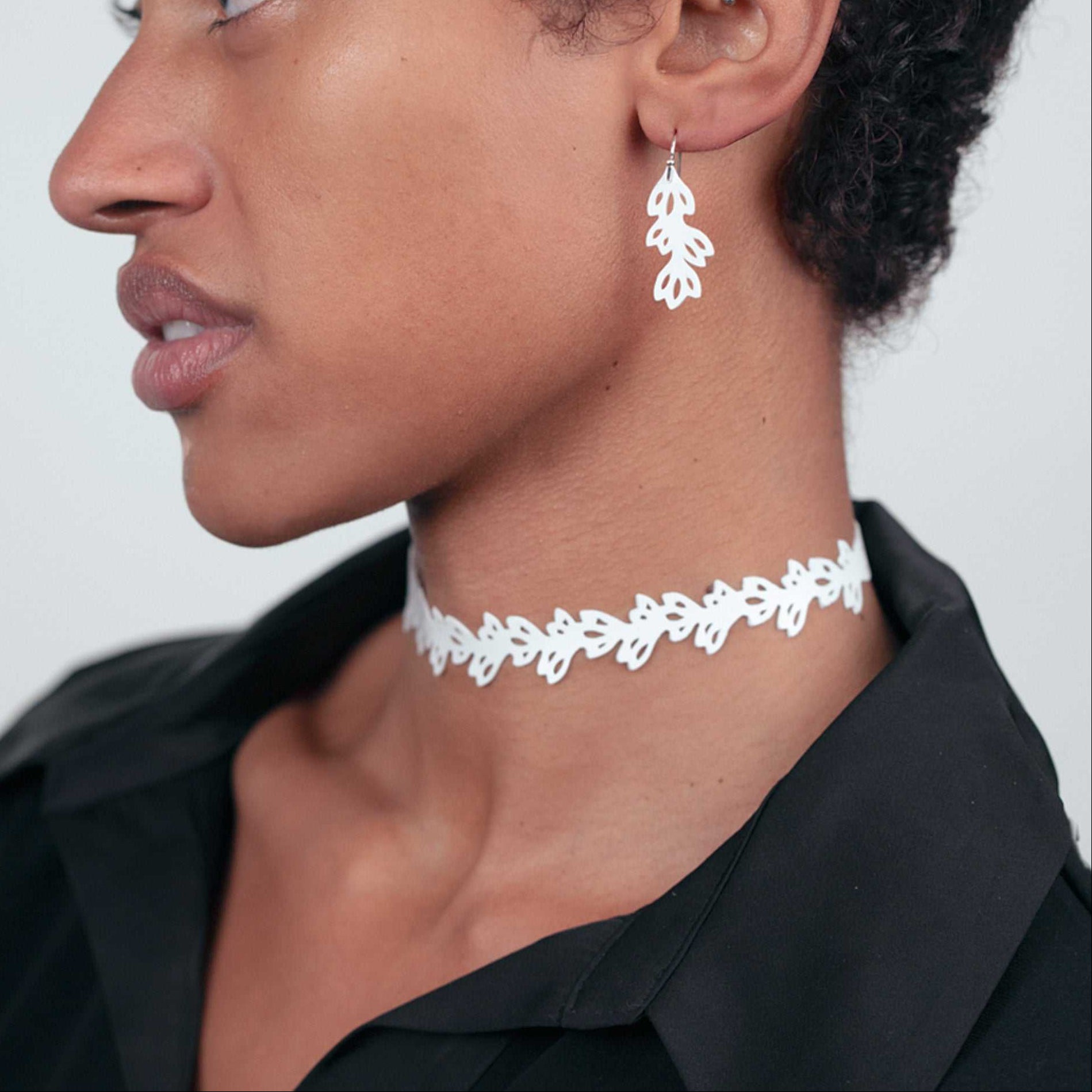 Isla Choker and Floral Earrings handcrafted in White Verdasil™, Verdalux™ collection — Designs That Elevate. Performance jewelry by KADEN & KAI®.