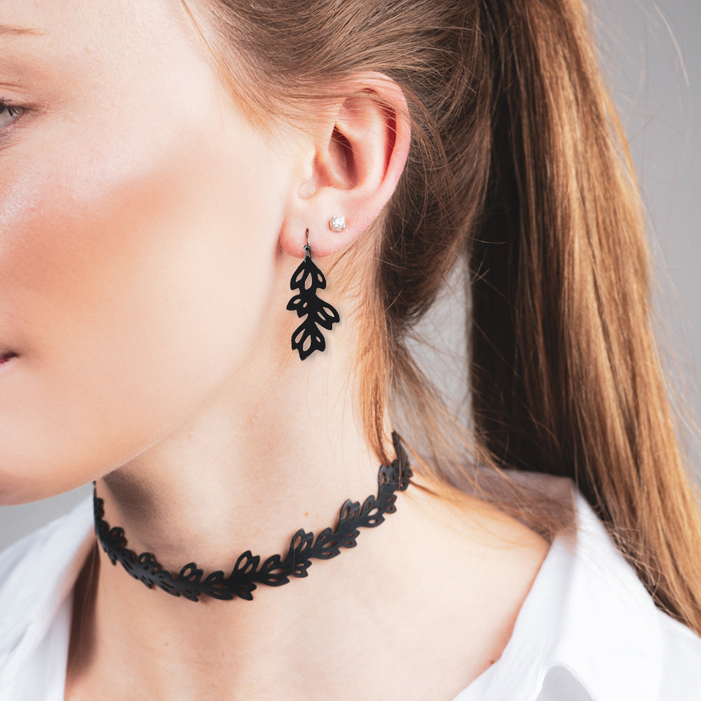 Isla Choker and Floral Earrings handcrafted in Black Verdasil™, Verdalux™ collection — Designs That Elevate. Performance jewelry by KADEN & KAI®.