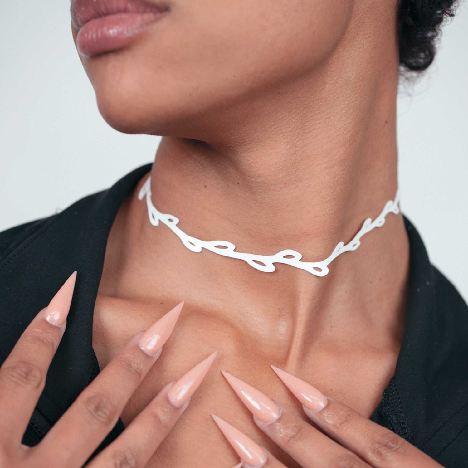 Sweet Ivy Choker Necklace handcrafted in white Verdasil® | Verdari Performance Jewelry |  KADEN & KAI®