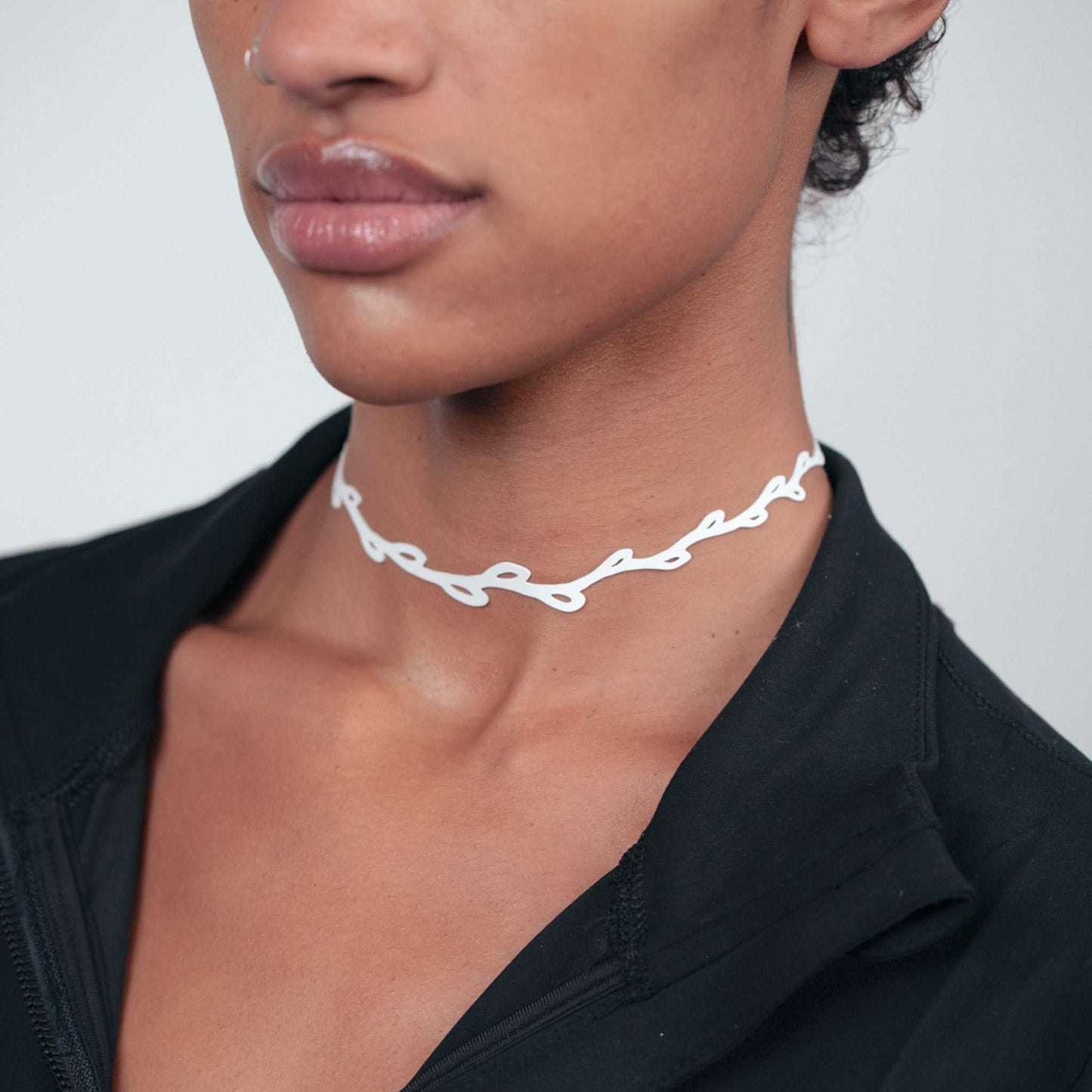 Sweet Ivy Choker Necklace handcrafted in White Verdasil® | Verdari - Designed for Motion | Sustainable Fashion Jewelry |  KADEN & KAI®