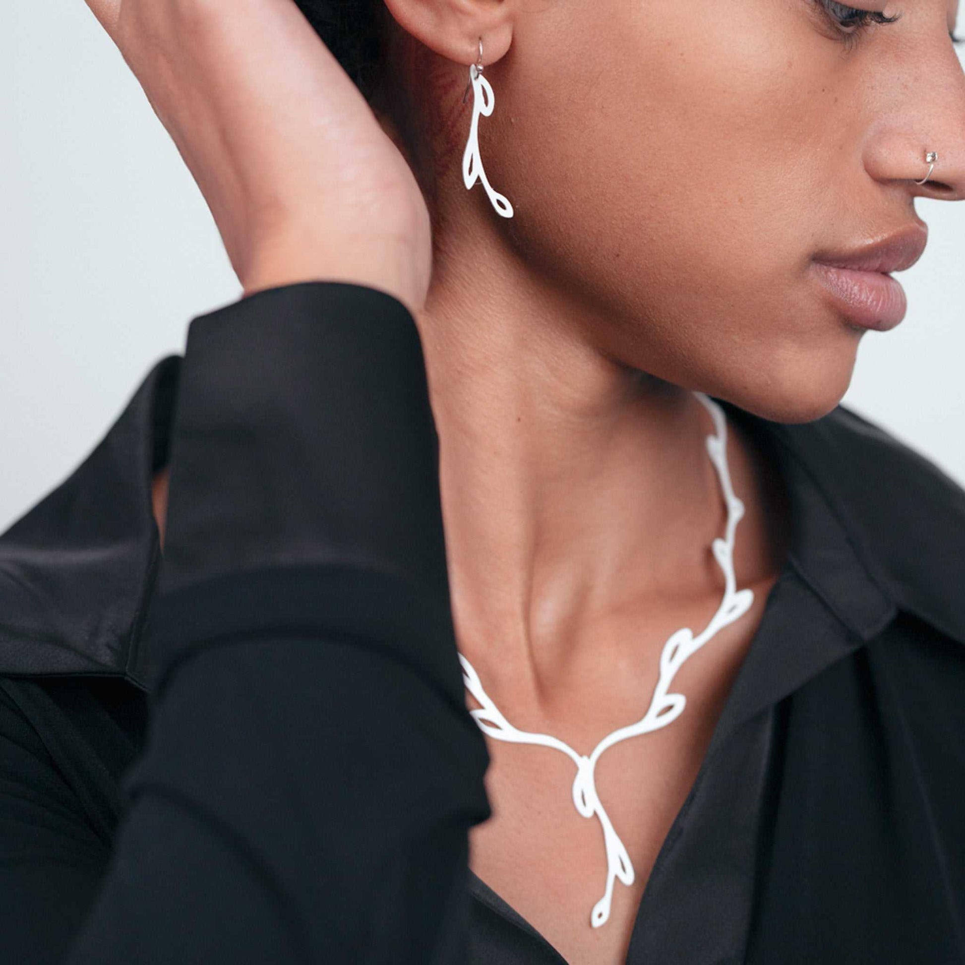 Sweet Ivy V Lariat Necklace and Earrings handcrafted in White Verdasil™, Verdalux™ collection — Designs That Elevate. Performance jewelry by KADEN & KAI®.