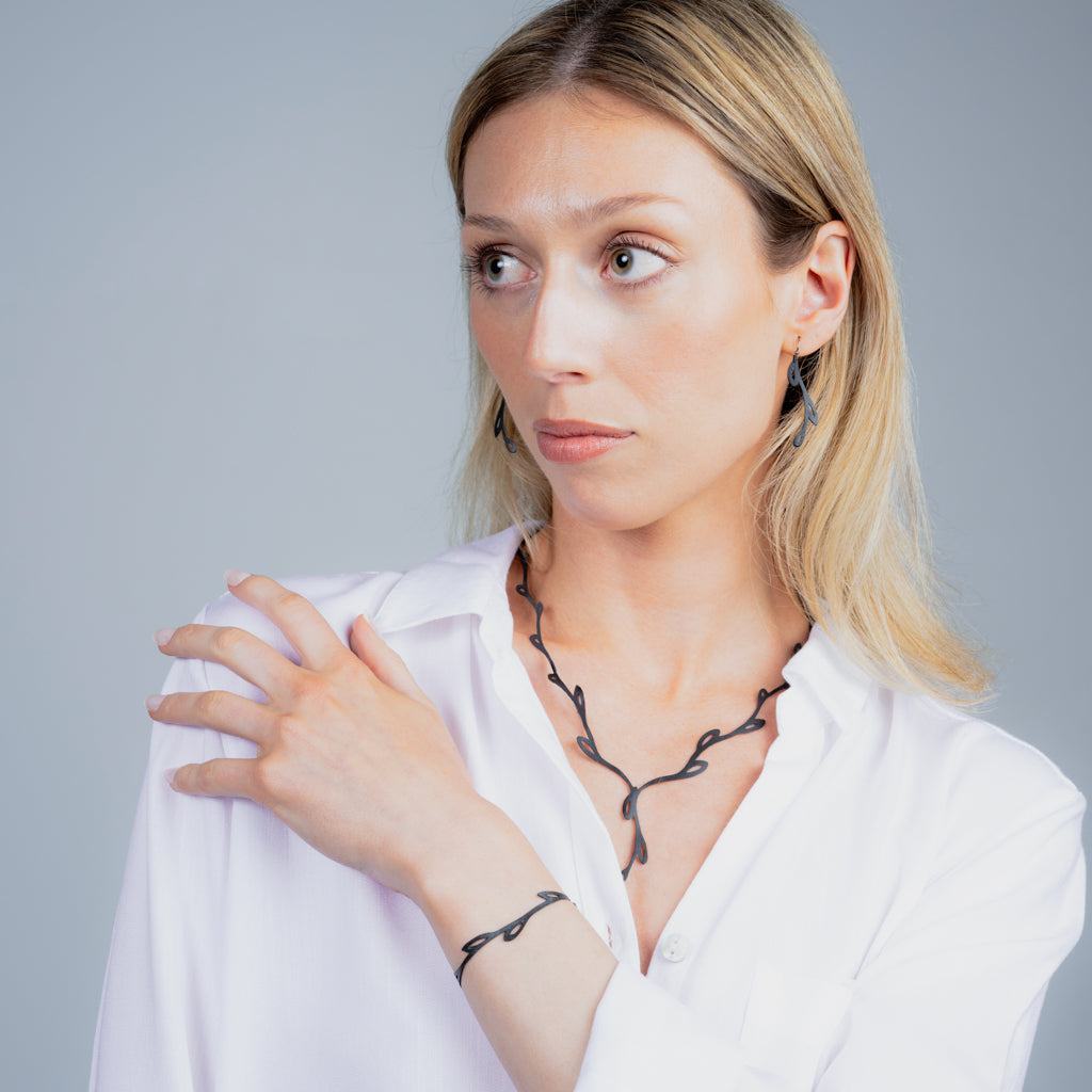 Sweet Ivy V Lariat Necklace, Earrings and Bracelet handcrafted in Black Verdasil® | Verdalure - Designs That Elevate | Sustainable Fashion Jewelry |  KADEN & KAI®