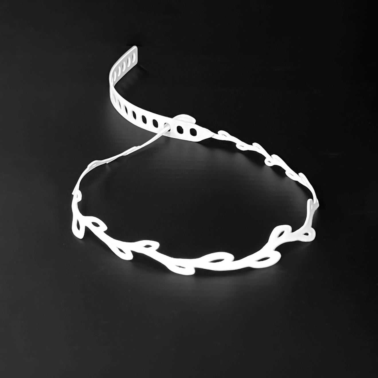 Sweet Ivy Choker Necklace handcrafted in White Verdasil® | Verdari - Designed for Motion | Sustainable Fashion Jewelry |  KADEN & KAI®