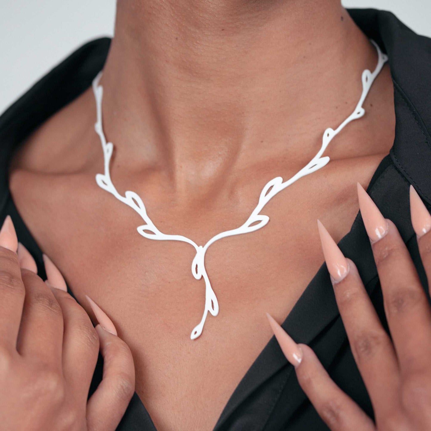 Sweet Ivy V Lariat Necklace