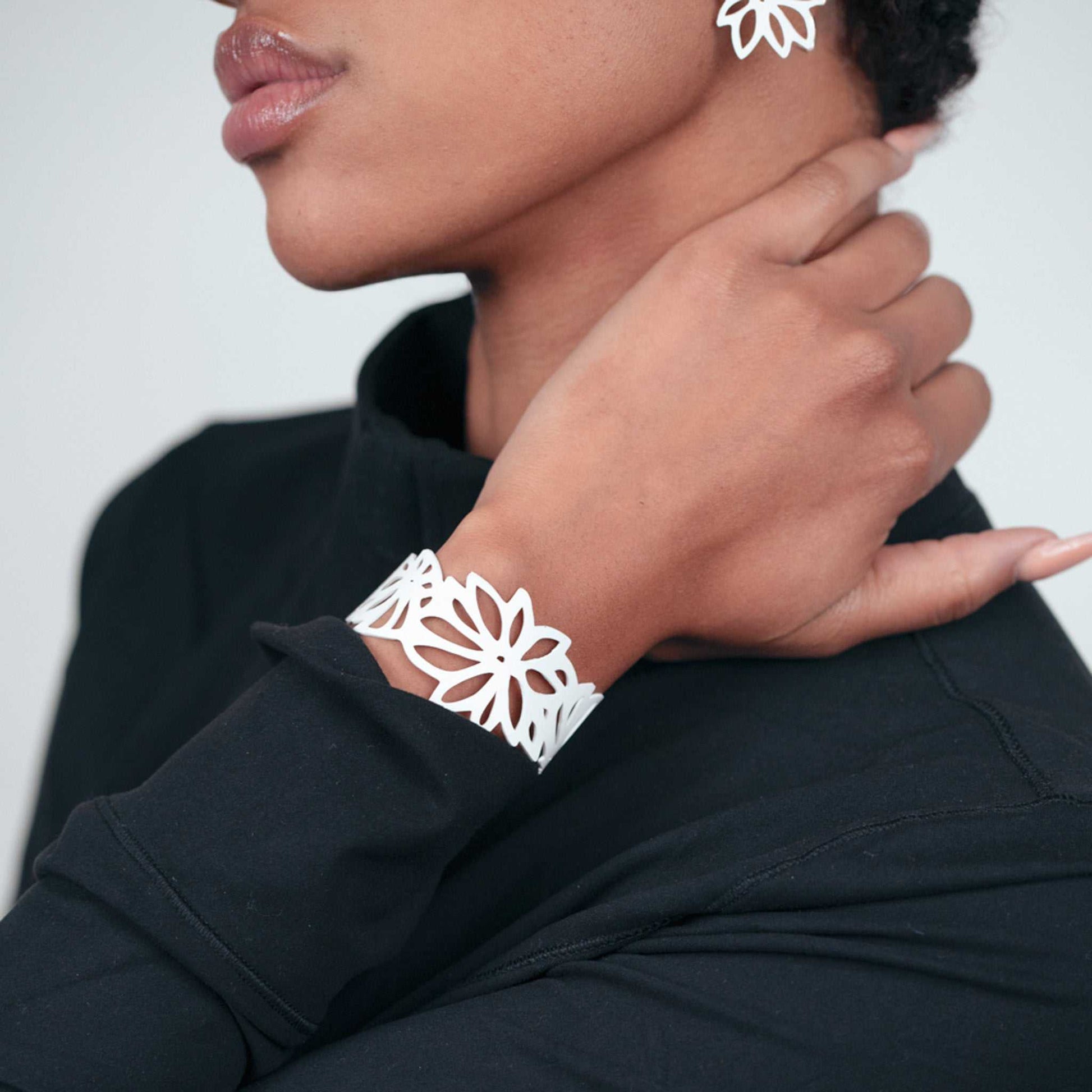 Tropical Flower Bracelet and Earrings handcrafted in White Verdasil™, Verdalux™ collection — Designs That Elevate. Performance jewelry by KADEN & KAI®.