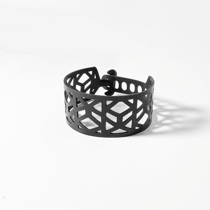 Tropical Vine Bracelet handcrafted in Black Verdasil® | Verdari - Designed for Motion | Performance Jewelry |  KADEN & KAI®
