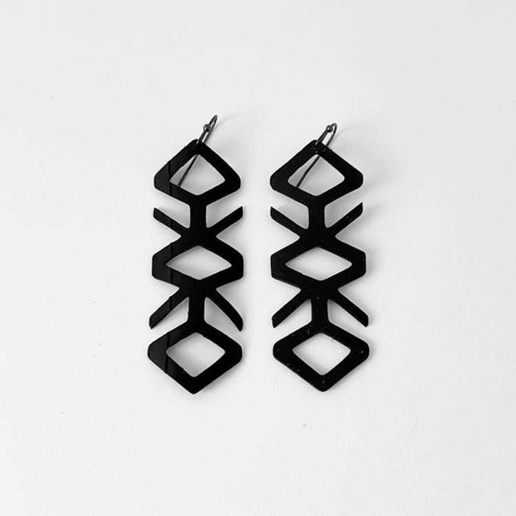 Tropical Vine Earrings handcrafted in Black Verdasil™, Verdari™ collection — Designed For Motion. Performance jewelry by KADEN & KAI®.