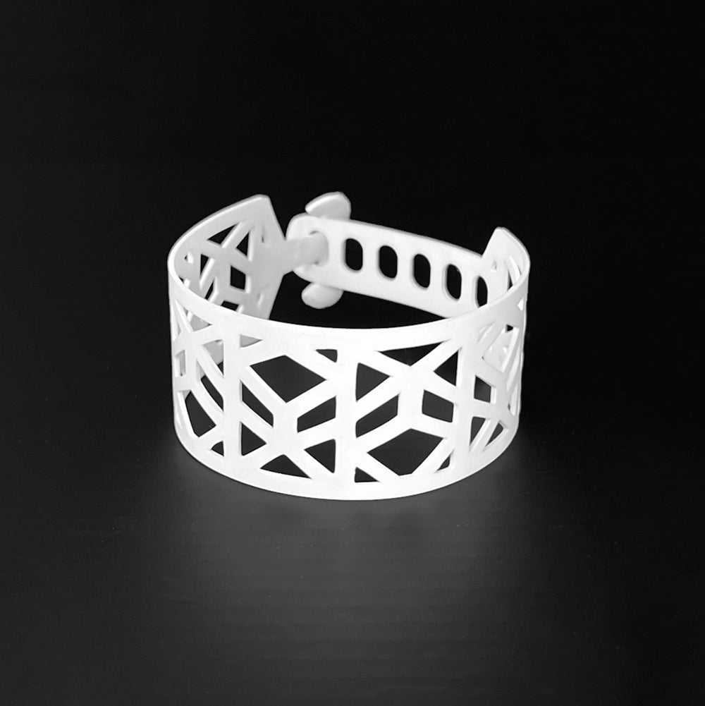 Tropical Vine Bracelet handcrafted in White Verdasil® | Verdari - Designed for Motion | Performance Jewelry |  KADEN & KAI®