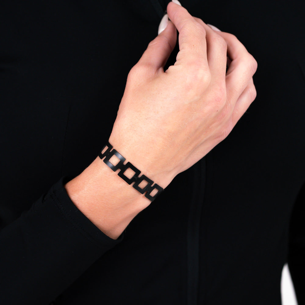 Chain Reaction Bracelet