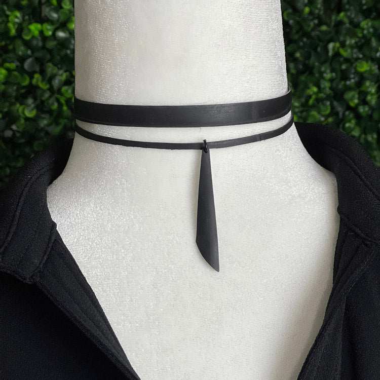 Obtuse Ribbon Bicycle Tube Choker Necklace