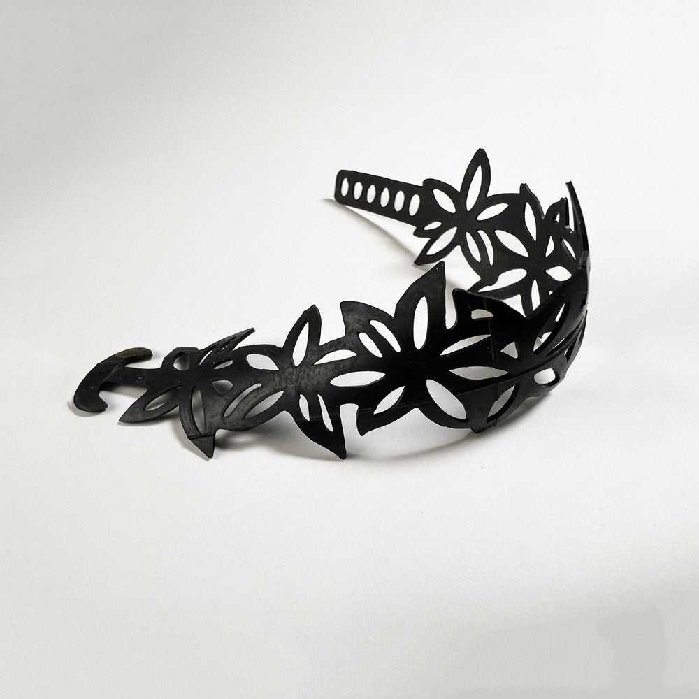 Black Wildflower Bracelet | Sustainable Fashion Jewelry | Kaden & Kai