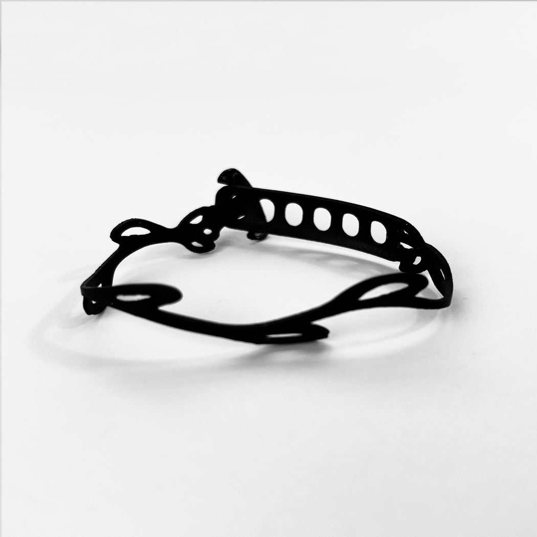 Sweet Ivy Bracelet handcrafted in Black Verdasil™, Verdari™ collection — Designed For Motion. Performance jewelry by KADEN & KAI®.